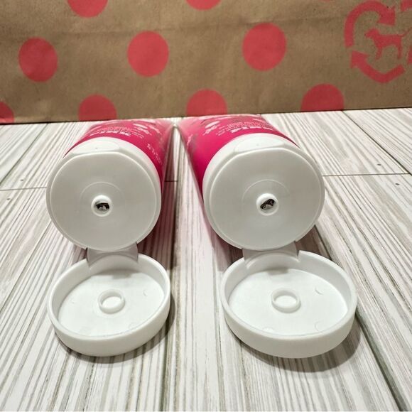 2 VICTORIA’S SECRET PINK FRESH & CLEAN FROSTED 24 HOUR MOISTURE‎ BODY CREAM 8oz - Picture 6 of 7